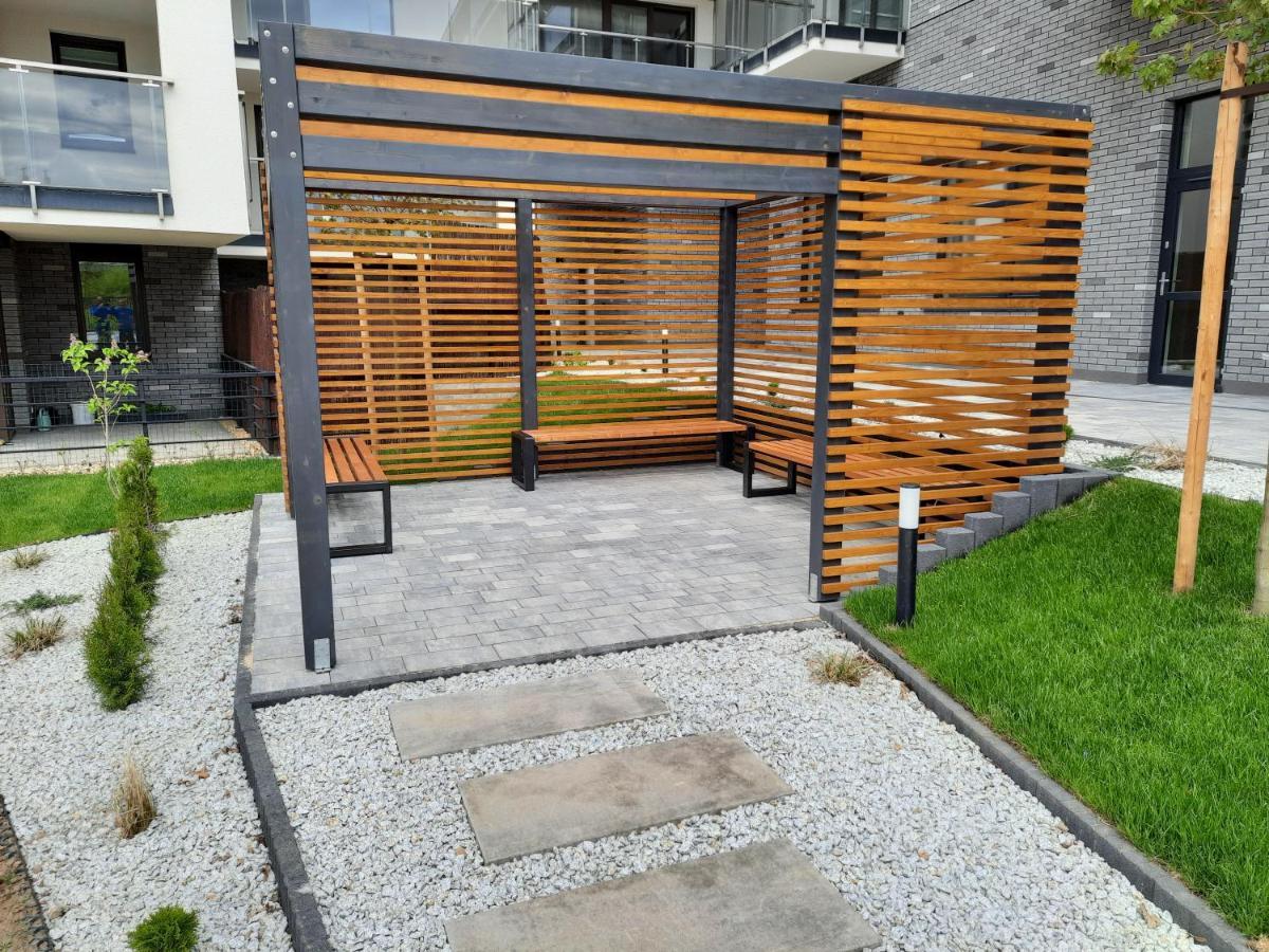 Loft Klonowa - Apartament Z Garazem Kielce Ngoại thất bức ảnh
