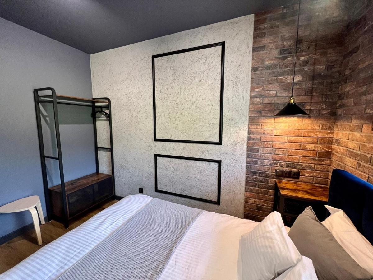 Loft Klonowa - Apartament Z Garazem Kielce Ngoại thất bức ảnh